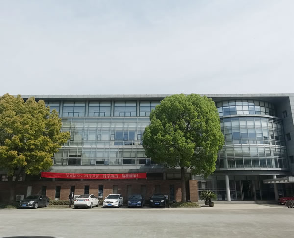 米兰壁纸·墙布·窗帘李涛：发扬“家文化”，提升品牌效应